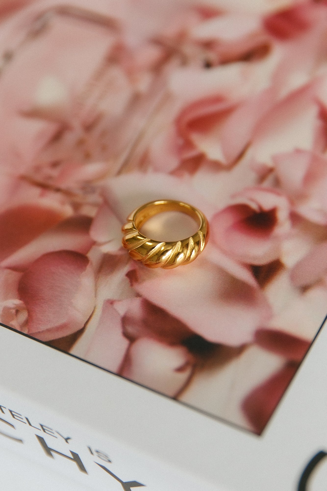 Chunky Twist Ring Side View
