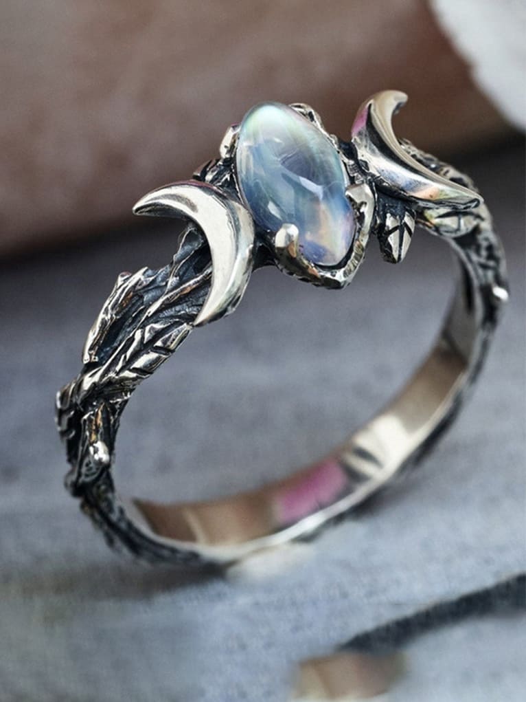 Close-Up Boho Moon Ring